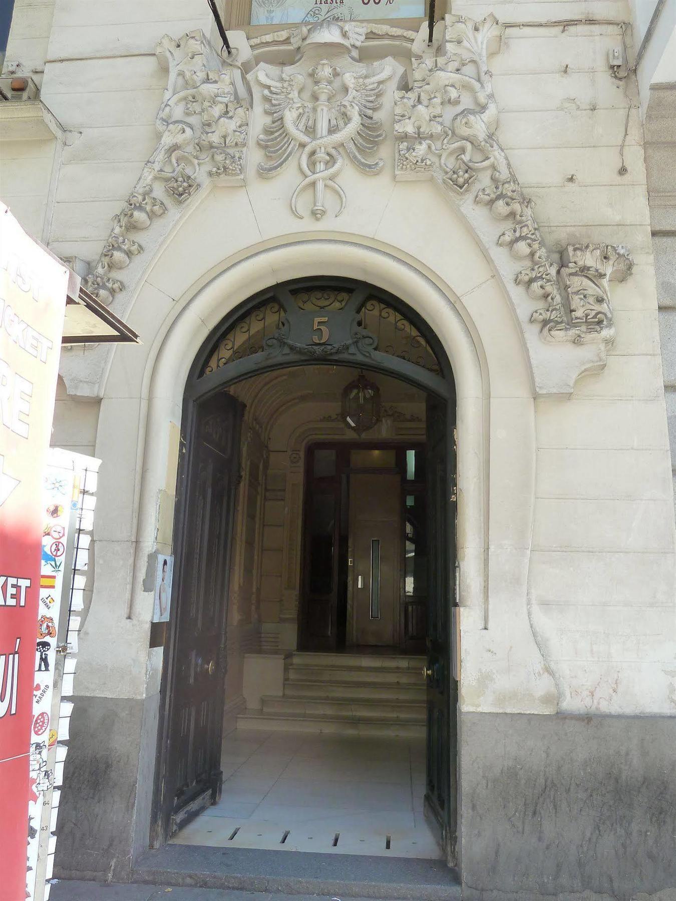 Hostal Mayor Madrid Kültér fotó
